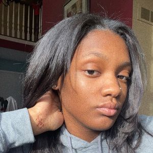 Meet your Posher, Jaila